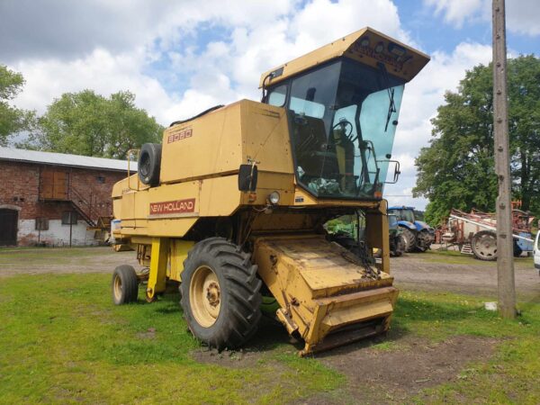 New Holland 8060